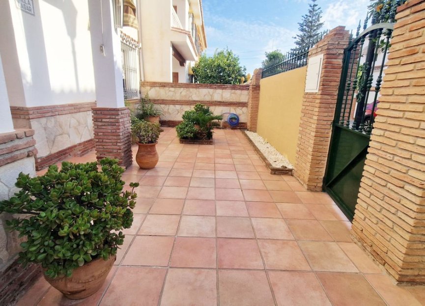 Resale - House - Townhouse - Fuengirola