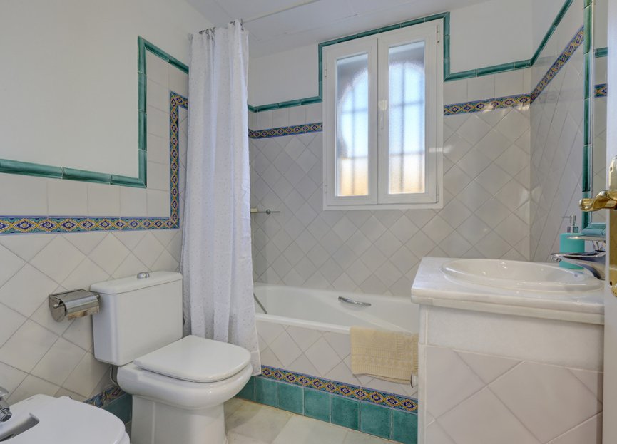 Resale - Apartment - Ground Floor Apartment - Casares - Casares Playa