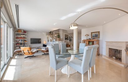 Resale - Apartment - Penthouse - Marbella - Nueva Andalucia