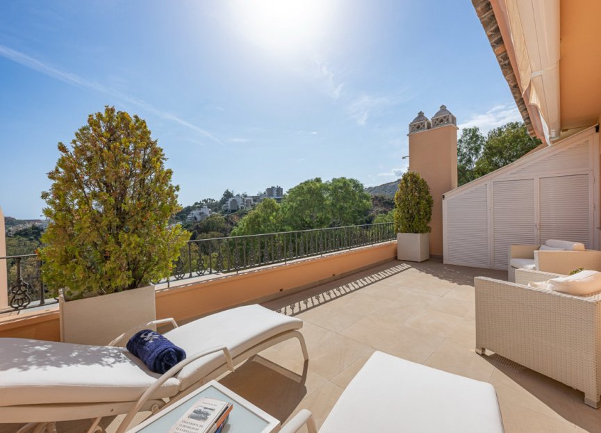 Resale - Apartment - Penthouse - Marbella - Nueva Andalucia