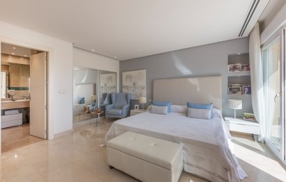 Resale - Apartment - Penthouse - Marbella - Nueva Andalucia