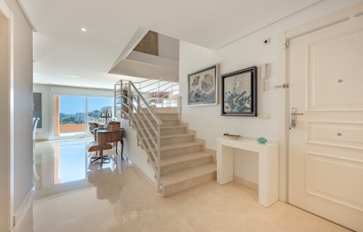 Resale - Apartment - Penthouse - Marbella - Nueva Andalucia