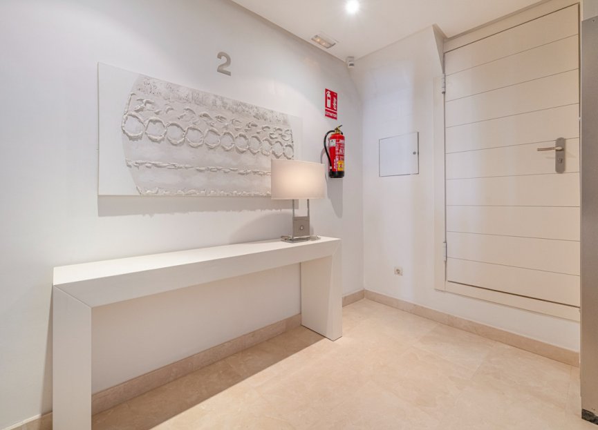 Resale - Apartment - Penthouse - Marbella - Nueva Andalucia