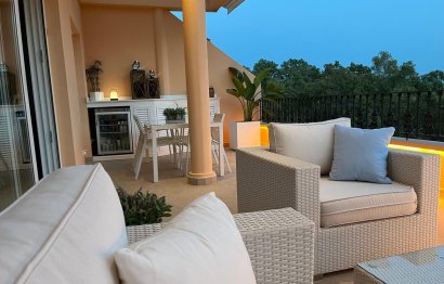 Resale - Apartment - Penthouse - Marbella - Nueva Andalucia