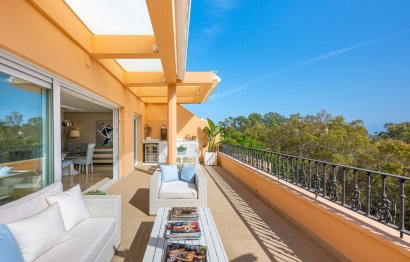 Resale - Apartment - Penthouse - Marbella - Nueva Andalucia