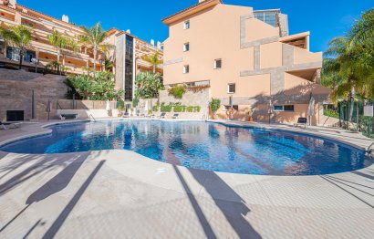 Resale - Apartment - Penthouse - Marbella - Nueva Andalucia