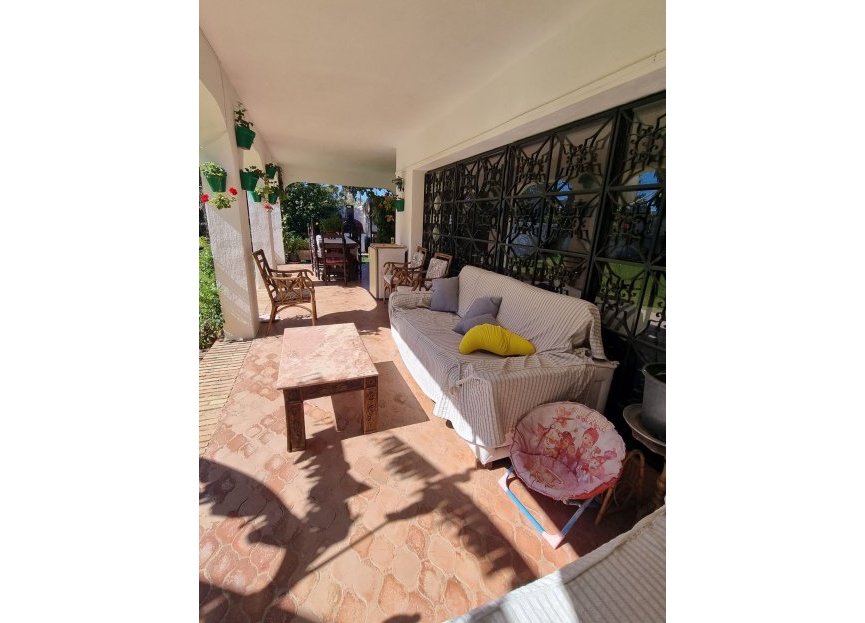 Resale - House - Detached Villa - Marbella - Puerto Banús