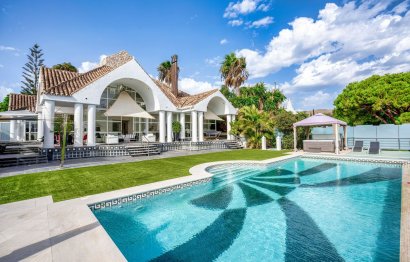 Resale - House - Detached Villa - Marbella - Nueva Andalucia