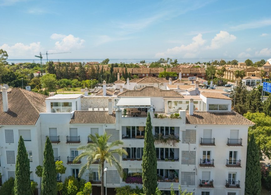 Resale - Apartment - Penthouse - Marbella - Nueva Andalucia