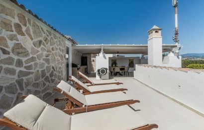 Resale - Apartment - Penthouse - Marbella - Nueva Andalucia