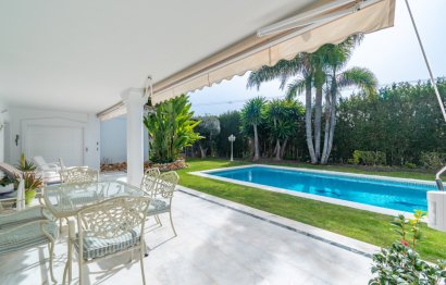 Resale - House - Detached Villa - Marbella - Guadalmina Alta