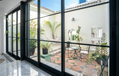 Resale - House - Detached Villa - Benalmádena - Benalmadena Costa