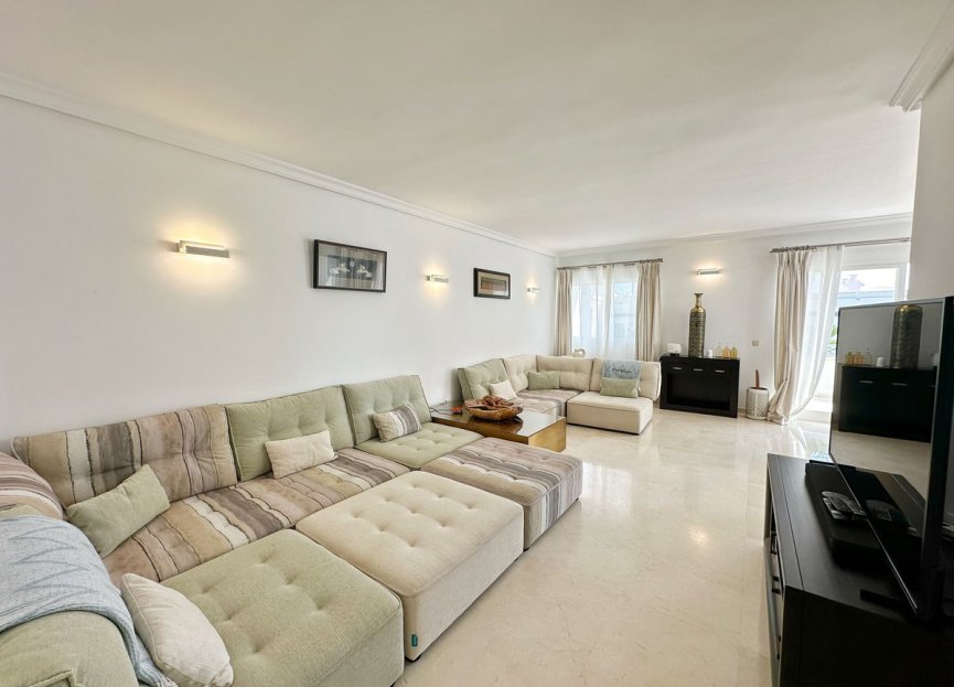 Resale - Apartment - Penthouse - Estepona - New Golden Mile