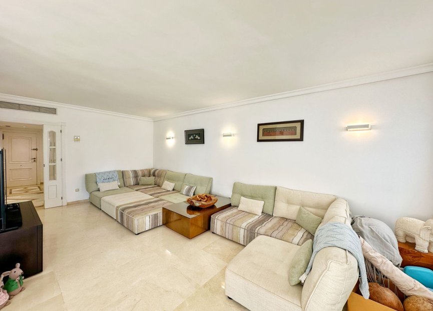 Resale - Apartment - Penthouse - Estepona - New Golden Mile