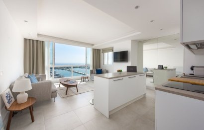 Resale - Apartment - Penthouse - Marbella - Puerto Banús