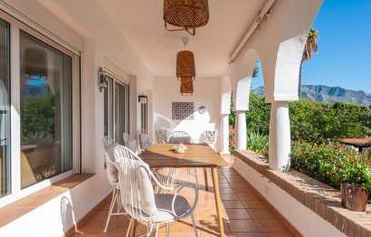 Resale - House - Detached Villa - Marbella - Nueva Andalucia