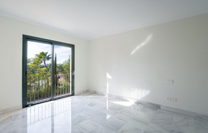 Resale - Apartment - Middle Floor Apartment - Benahavís - Monte Halcones