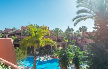 Resale - Apartment - Penthouse - Estepona - New Golden Mile