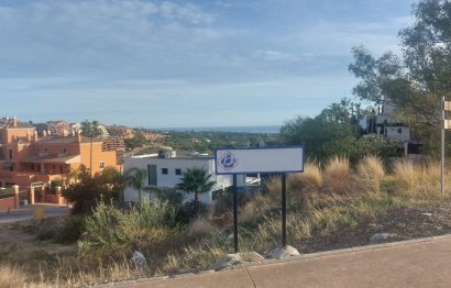 Resale - Plot - Residential Plot - Elviria