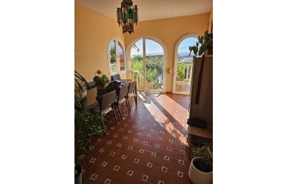 Resale - House - Detached Villa - Benalmádena