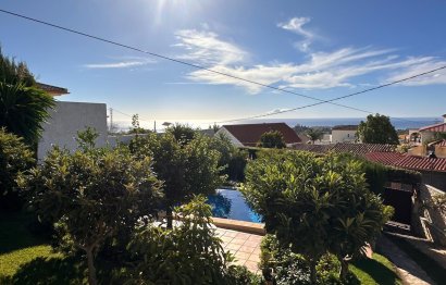 Resale - House - Detached Villa - Benalmádena