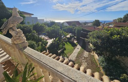 Resale - House - Detached Villa - Benalmádena