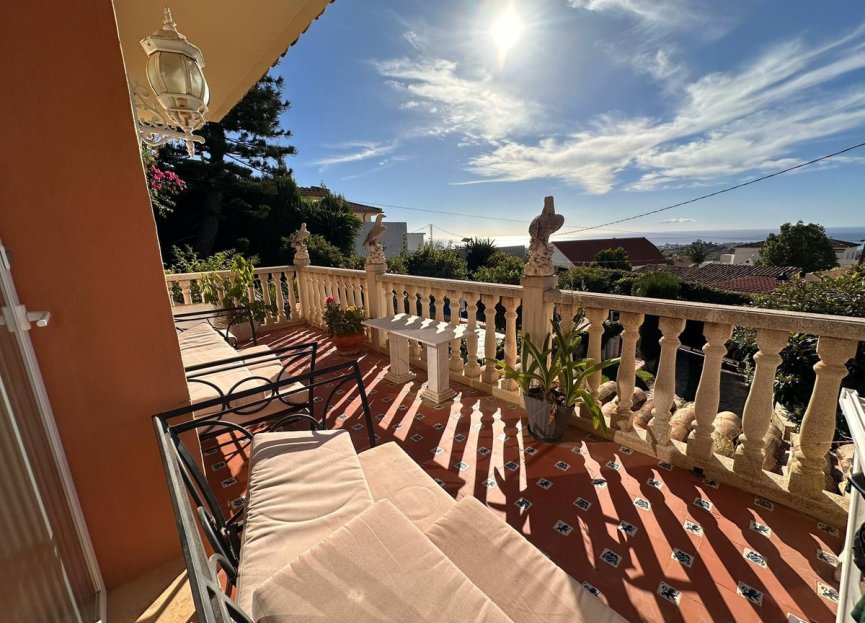 Resale - House - Detached Villa - Benalmádena