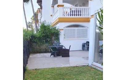 Resale - Apartment - Ground Floor Apartment - Marbella - Nueva Andalucia