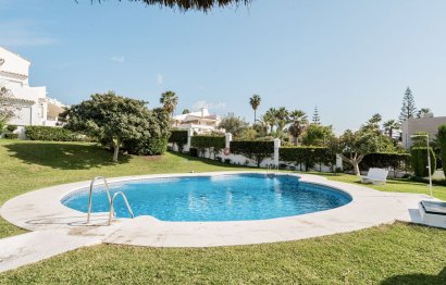 Resale - House - Townhouse - Marbella - Nueva Andalucia