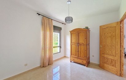 Resale - House - Finca - Cortijo - Estepona - El Padron