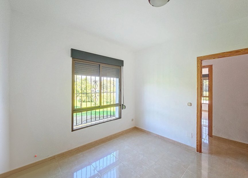 Resale - House - Finca - Cortijo - Estepona - El Padron