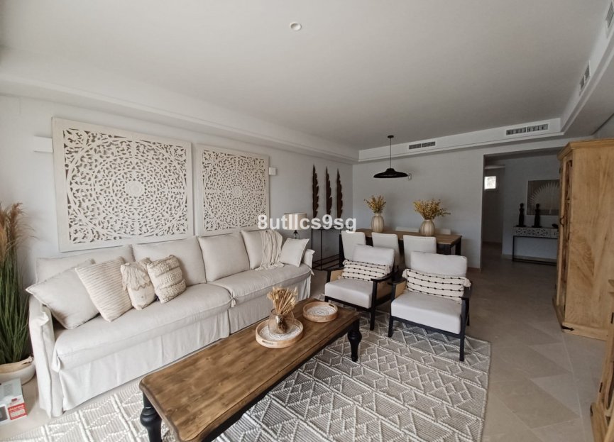 Resale - Apartment - Middle Floor Apartment - Marbella - Aloha