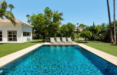 Resale - House - Detached Villa - Marbella - Nueva Andalucia