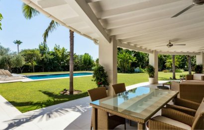 Resale - House - Detached Villa - Marbella - Nueva Andalucia