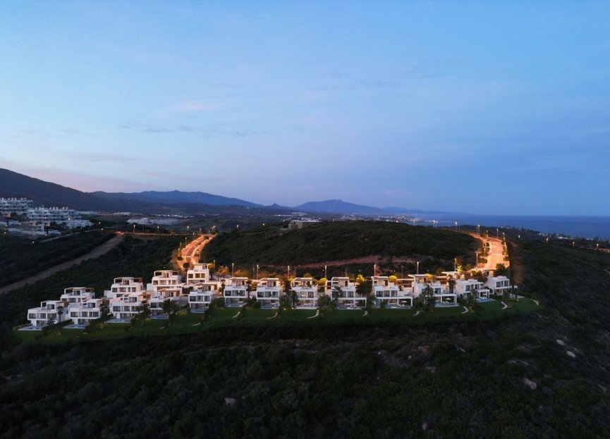 Resale - House - Casares Playa - Casares