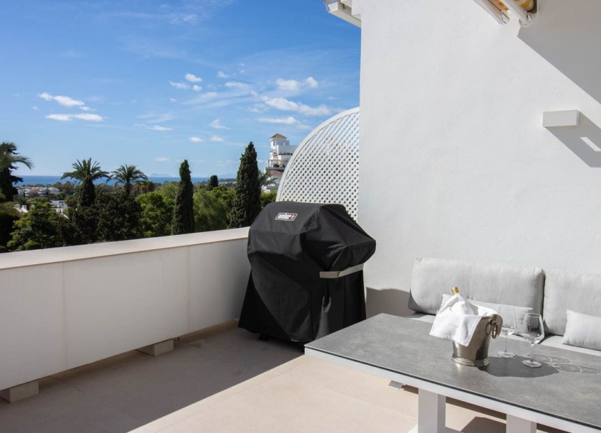 Resale - Apartment - Penthouse - Marbella - Nueva Andalucia