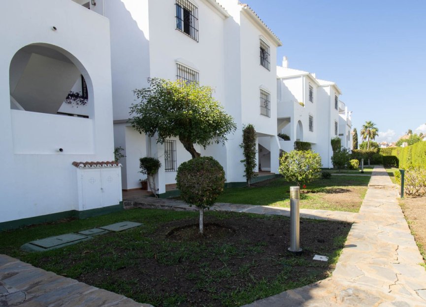 Resale - Apartment - Penthouse - Marbella - Nueva Andalucia