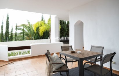 Resale - Apartment - Ground Floor Apartment - Marbella - Aloha