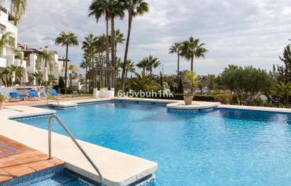 Resale - Apartment - Ground Floor Apartment - Marbella - Aloha