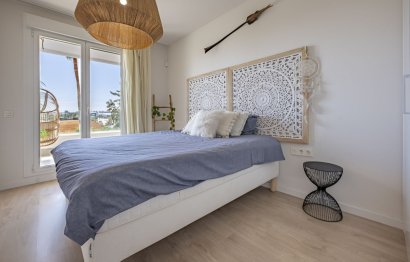 Resale - Apartment - Middle Floor Apartment - Marbella - Nueva Andalucia