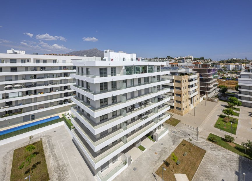 Resale - Apartment - Middle Floor Apartment - Marbella - Nueva Andalucia