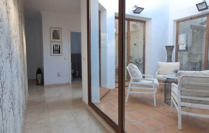 Resale - House - Detached Villa - Estepona - New Golden Mile