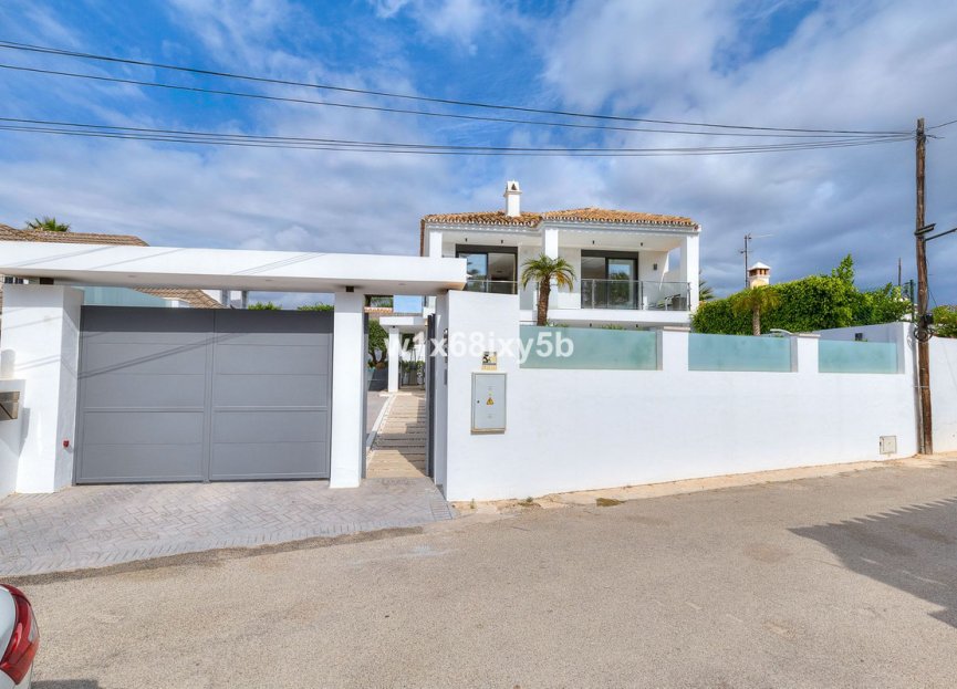 Resale - House - Detached Villa - Marbella - San Pedro De Alcantara