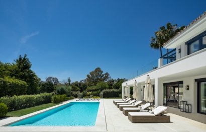 Resale - House - Detached Villa - Marbella - Nueva Andalucia