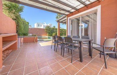 Resale - House - Detached Villa - Marbella - Nueva Andalucia