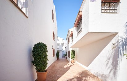 Resale - Apartment - Ground Floor Apartment - Marbella - San Pedro De Alcantara