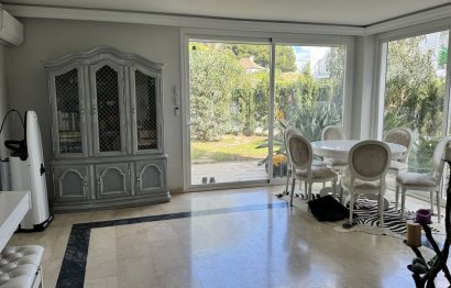 Resale - House - Semi-Detached House - Estepona - Benamara