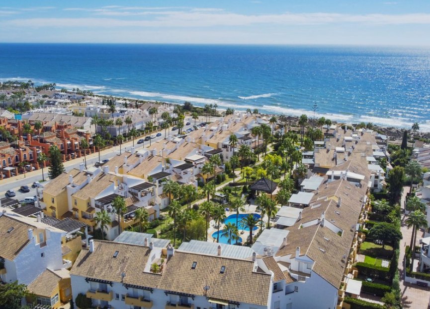 Resale - Apartment - Penthouse - Marbella - Bahía de Marbella