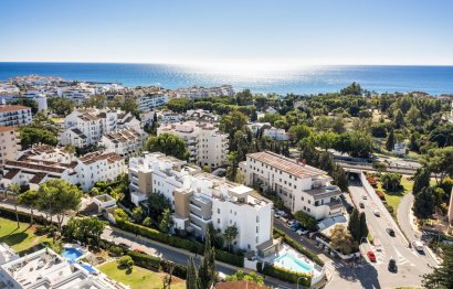 Resale - Apartment - Middle Floor Apartment - Marbella - Nueva Andalucia