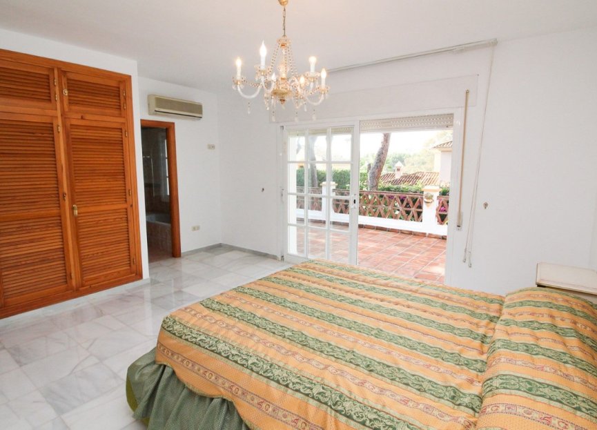 Resale - House - Detached Villa - Mijas - Calahonda